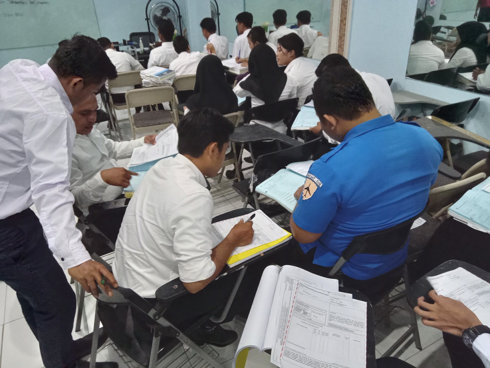 DANGEROUS GOODS (LISENSI)